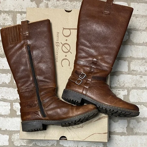 boc Brown Heeled Boots - Picture 2 of 11